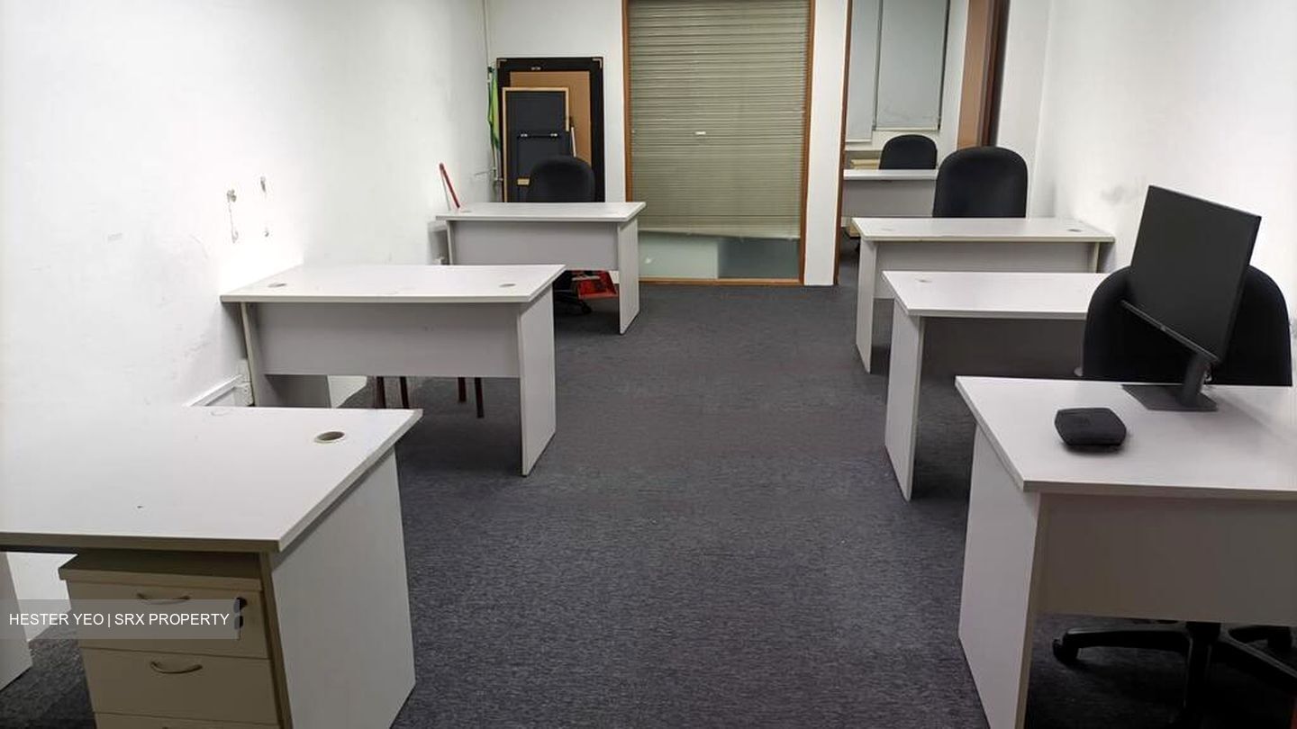 Golden Sultan Plaza (D7), Office #472273601